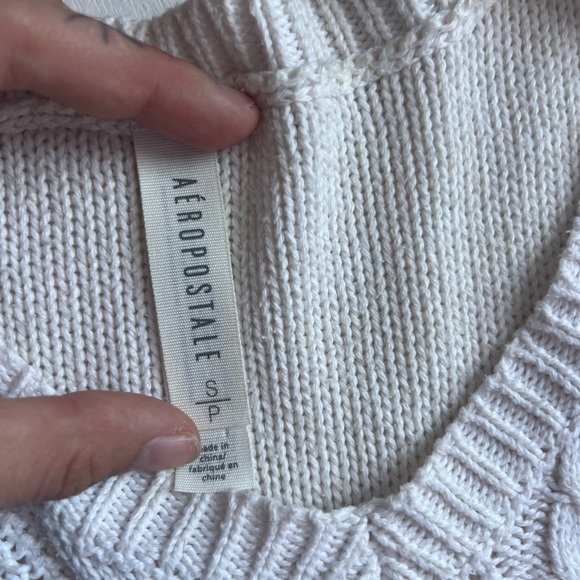 White crop sweater - Picture 4 of 4